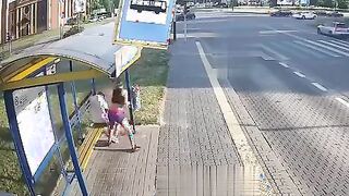 OOPS! Violent female offender beats up the WRONG woman