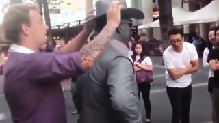 Don't mess with street performers or you gonna learn a lesson