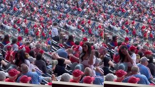Female Phillies fan takes everyone's eyes off the game for a minute