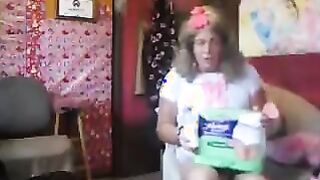 I'm So Gwad: Old man in diapers identifies as baby girl