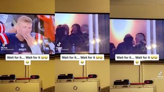 Jerry Jones mocked for kissing son on the mouth