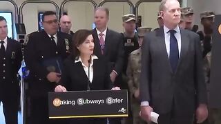 Hochul has lackadaisical response when confronted on crime statistics