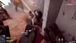 Getting free XP by teaming up on an AI bot in BF6